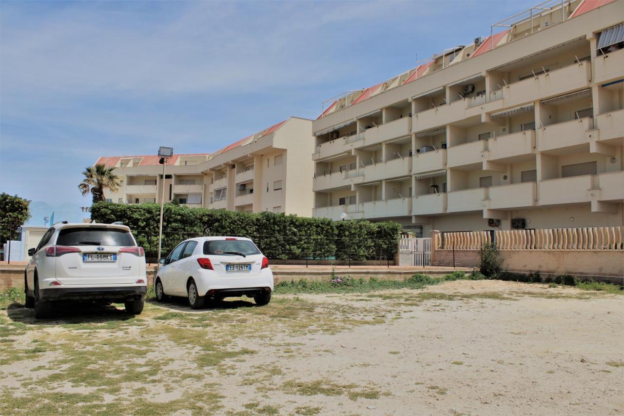 Zibibbo Beach Apartments - Trapani Eksteriør billede